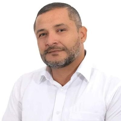Esp.  Polít. Públicas, MBA Tec. Modernas en la Dir. Admon Pública, Maestrando en Administración Pública, Becario OEA.