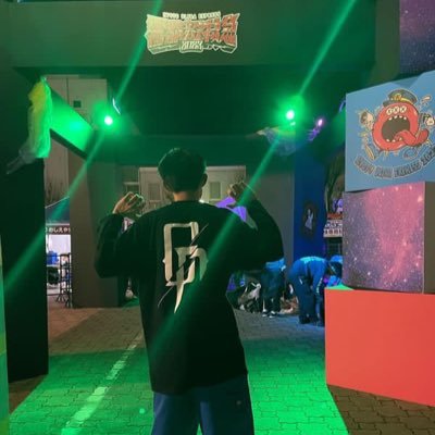 taku901_crew's profile picture. 02(23)あいち nshr→aue4年！ 邦ロ好き！ドルトムント推し！ 東海SIVIO16期ラオス部！ YON TOWN／ BKW ／［Alexandros］crew