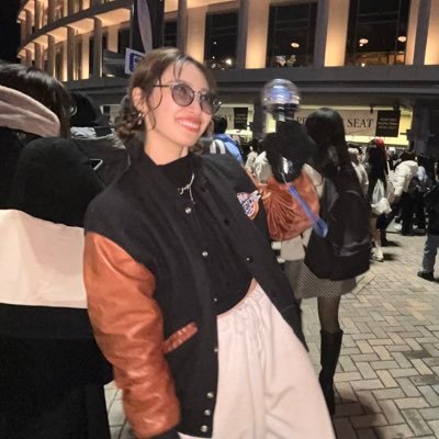 h__Bennu87's profile picture. 