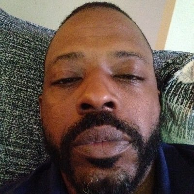 OnEShOt402's profile picture. 