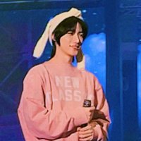 rlamoa (@rlarin1026) 's Twitter Profile