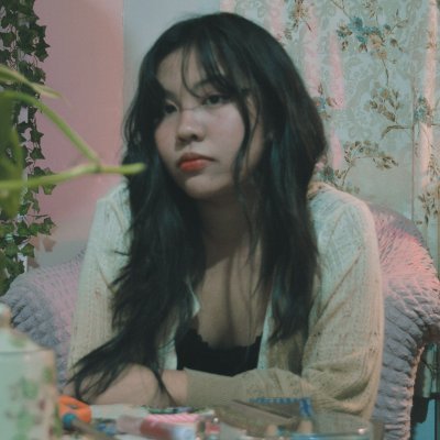 ‧₊˚22 | 𝐡𝐞𝐫 𝐬𝐨𝐥𝐚𝐜𝐞 𝐟𝐢𝐧𝐝𝐬 𝐢𝐭𝐬 𝐬𝐚𝐧𝐜𝐭𝐮𝐚𝐫𝐲 𝐢𝐧 𝐫𝐚𝐢𝐧𝐲 𝐝𝐚𝐲𝐬, 𝐜𝐨𝐳𝐲 𝐡𝐮𝐠𝐬, & 𝐞𝐧𝐝𝐥𝐞𝐬𝐬 𝐜𝐮𝐩𝐬 𝐨𝐟 𝐜𝐨𝐟𝐟𝐞𝐞🫧
