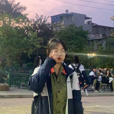 j_jhyunn_161's profile picture. i'm simple