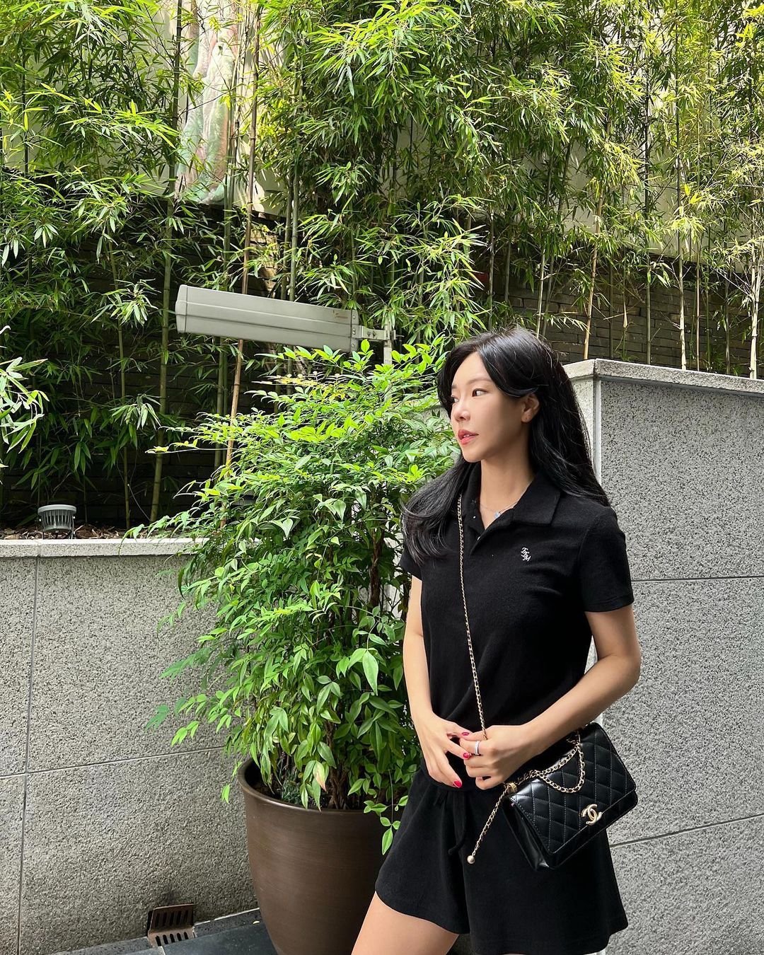 My name is Belle. I am 32 years old. Nice to meet you. I am from Taiwan and now I am in Seoul.    https://t.co/qg3SN5h99e