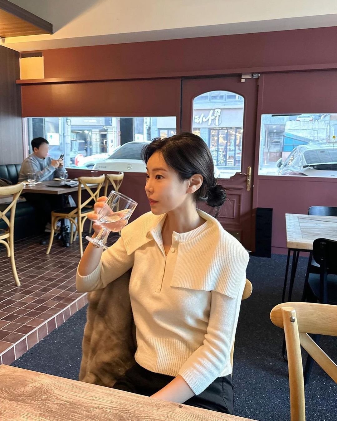 My name is Belle. I am 32 years old. Nice to meet you. I am from Taiwan and now I am in Seoul.    https://t.co/Tr0bsWT0RM