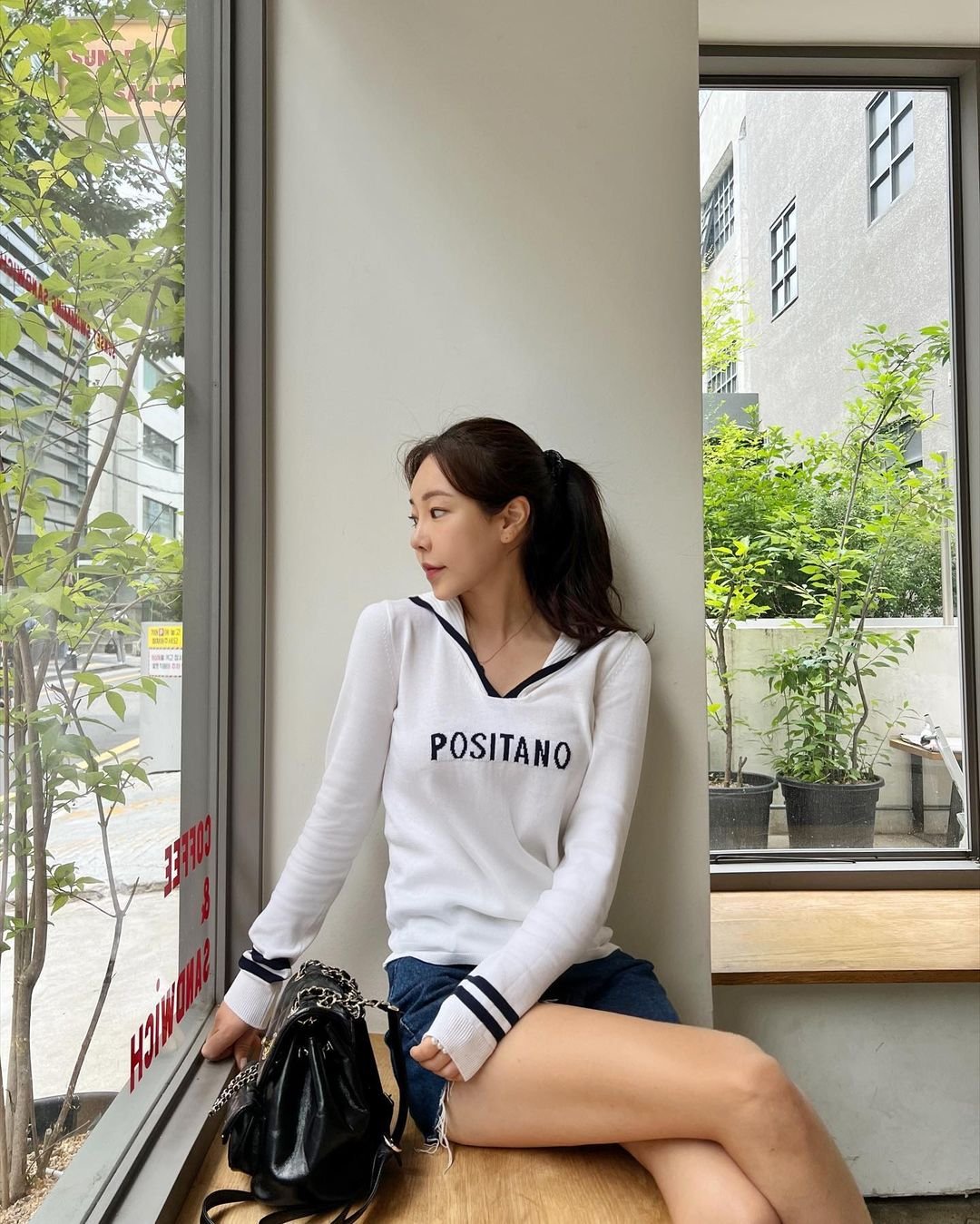 My name is Belle. I am 32 years old. Nice to meet you. I am from Taiwan and now I am in Seoul.    https://t.co/ySqtlRa877