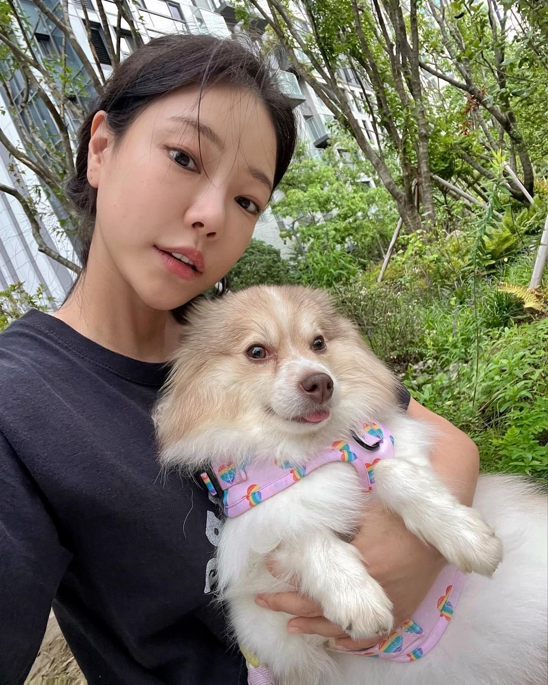 My name is Belle. I am 32 years old. Nice to meet you. I am from Taiwan and now I am in Seoul.    https://t.co/j2BYCsXHYB