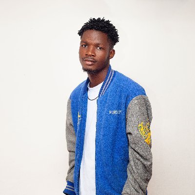 Afrobeats// Singer // Rapper //Afro-Dancehall // Hiphop Artist ☀️🔥 Follow me on IG @Liifstylemusic #LikejokeLikejoke