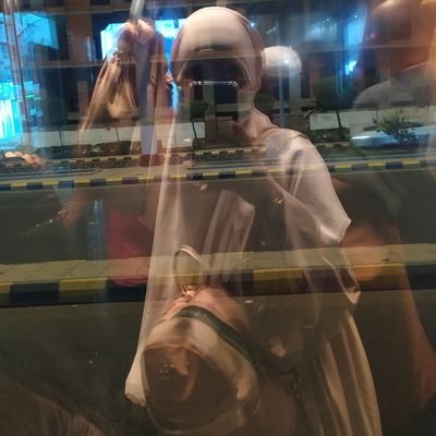 q_alyaa_p's profile picture. it gets easier.