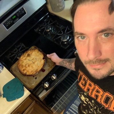 Coopacoopa6's profile picture. Idiot