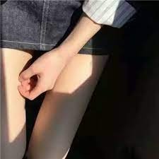 HuanBen58384's profile picture. 私はたくさんの顔を持った女の子で、天使のような一面もあれば、悪魔のような一面もあり、感傷的になることもあります