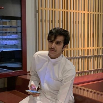 لآ أعلم كثيرا عن أسرار الحياةولكن أعلم أن من لآ يبالي بتفهات الحياة تحل معظم مشاكله