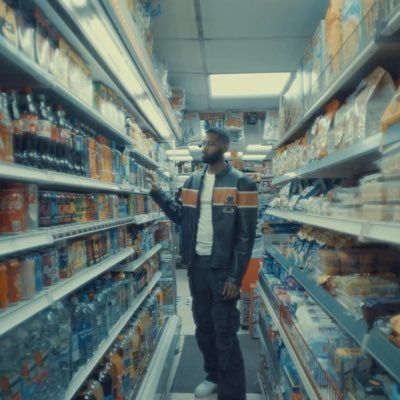 GoldenBoyhussle's profile picture. 
