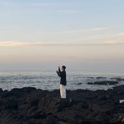 sosadto's profile picture. 서로 다른 각자의 사정