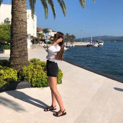 dominika_x22's profile picture. 