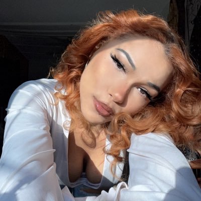 18+ This is a BUSINESS Page !!!!!!!!! read my pinned tweet.