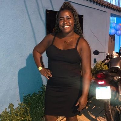Lívia minha vida 😍🌸👭🏾/caio eterno em meu coração ❤️🩹🖤