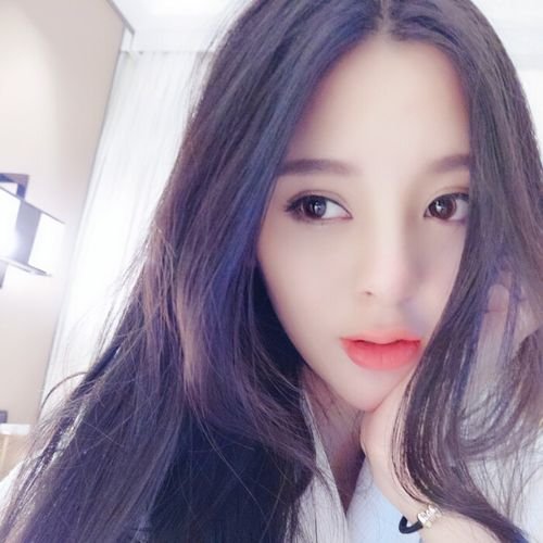 sough42916's profile picture. Follow me, maybe it's the beginning of our fate, we can talk