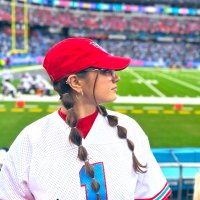 Rae of ☀️ (@raemonty04) 's Twitter Profile