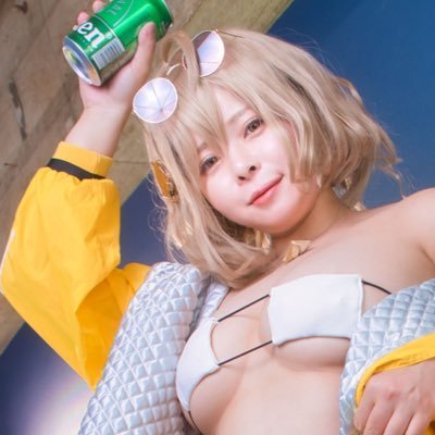 むちむちお姉さん👠コスプレイヤー🦹ミリタリー好き🪂飛び出す3Dお胸👙３代目ミス夕刊フジ子準グランプリ👑DMはお写真とお仕事依頼のみ🙇‍リンクツリhttps://t.co/9aZZk5vF4M