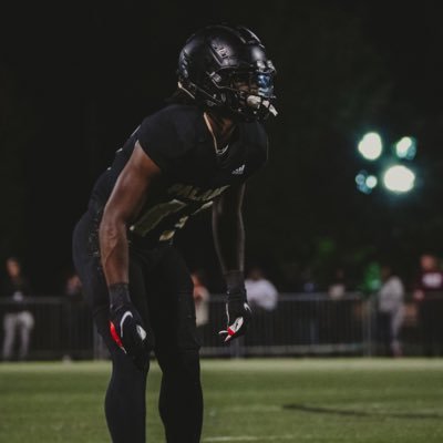 5’11 - 180bs DB at Paramus Catholic 2024 3.3 gpa