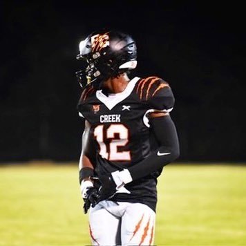 6’3 185lbs WR • Fern Creek High School • https://t.co/quMfsI7fKC | NCAA ID: 2312183088 | All District | (502)-631-6362~@letjuan@icloud.com