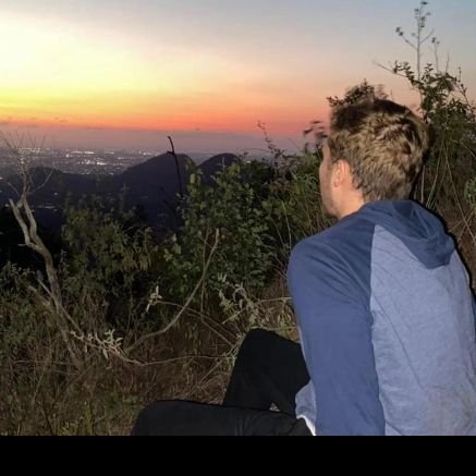Trev1zani's profile picture. 