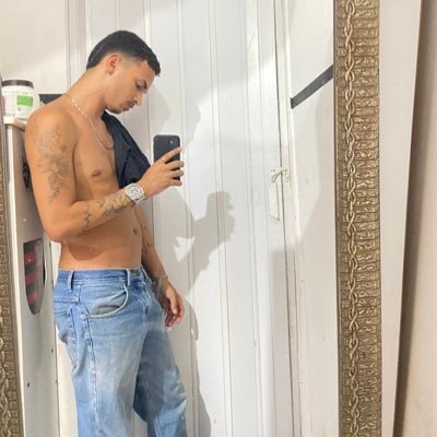 🐊.             Dellacruz 🥰
