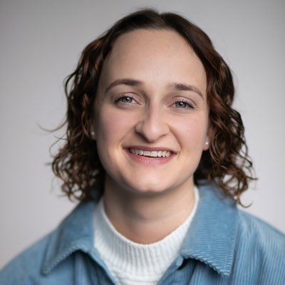 Singer Songwriter - ALBUM EN ROUTE | Lecturer in Voice, Vocal Coach & Musical Director | Christian, avid baker and dog enthusiast. Instagram: @katiejaneritson