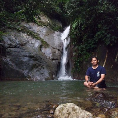 Izzv_dn's profile picture. | #EmpatTigaRibu |