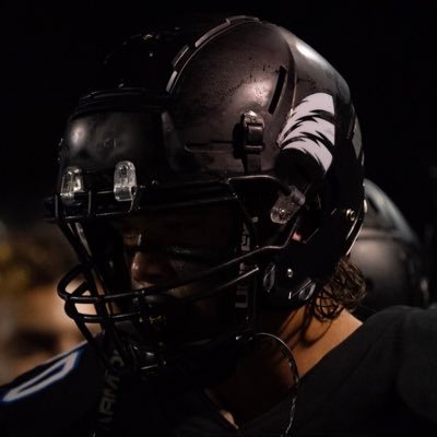 Eastview High School class of 25’| OL #70| 6’5| 295LBS |GPA: 3.25|952-378-0934| NCAA |Hudl: https://t.co/HCNItUtD1u @UWECfootball commit| bench:305