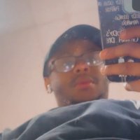 エマニュエル (@king_ed98) 's Twitter Profile
