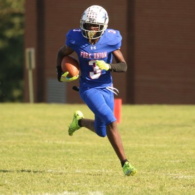Fork Union. Class of 25’. WR/CB. 5’10 170 pounds. 40 yard dash: 4.6 Email : abrona@fuma.org