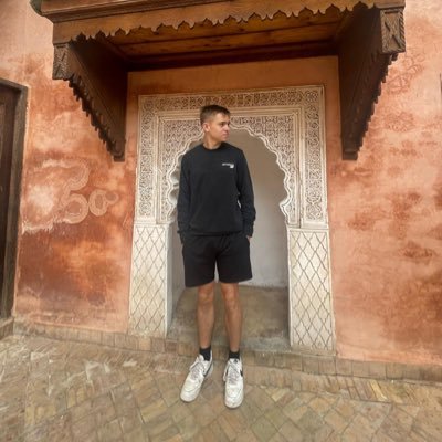 mattyth1's profile picture. Student @lborouniversity 🤔 Writing ✏️ Music interests ✌️