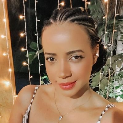 Vaninhakcasq's profile picture. uma jovem senhora que encontrou o amor. 🥰

❤️💙🤍
Noah