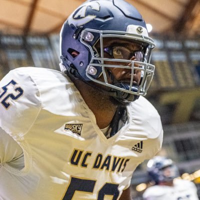 CLASS OF 27’  OL  at UC Davis  @NothingButOLDL @onthelinezaire