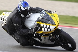 apvanwensveen's profile picture. Ondernemende lean six sigma blackbelt met hart voor marketing en sales. Prettig pragmatisch. Gek op motorracen. Vader van 3 kerels. Altijd met startnummer 111