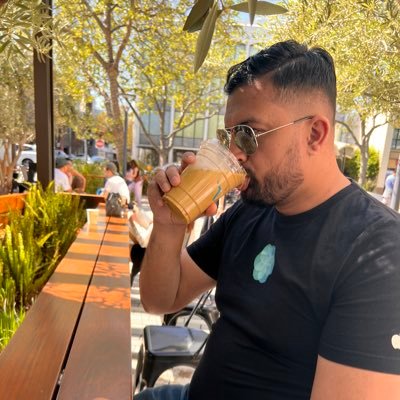 Co-founder @attaapp, backed by @MenloVentures. Proud @NorthwesternU alum. Previously Vision Pro @Apple, iOS @Dropbox. Angel investor, DMs open. 🇺🇸🇮🇳