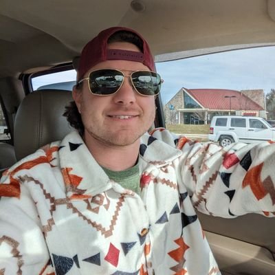 rich_santo's profile picture. 