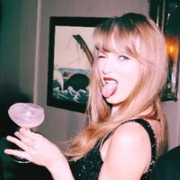 vale 🌸 (@_valsslife) 's Twitter Profile Photo vale 🌸 (@_valsslife) 's Twitter Profile Photo