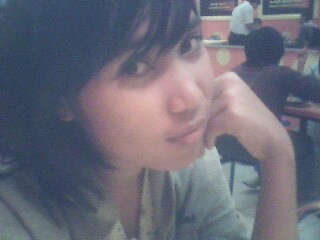 dessy_restu's profile picture. gw seneng bgt klo ngumpul ma temen_2 N' kluarga,,,
pengen punya tmn yg banyak,,, gw calon perawat yg lg kuliah di UNDIP..
hobby_Q ngumpul breng2 ama tmn2...