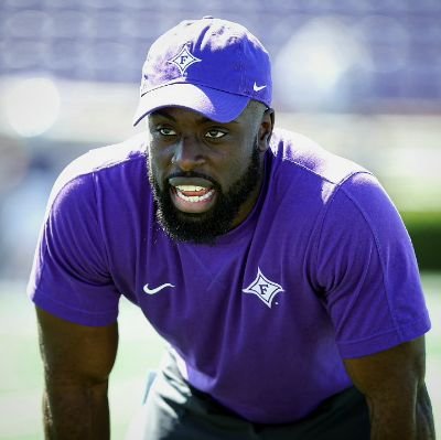 Cornerbacks Coach for @PaladinFootball ||
2023 SOCON Champs ||
Recruiting Area: Louisiana, HTX & Alabama ||
Retired NFL/CFL Football Player