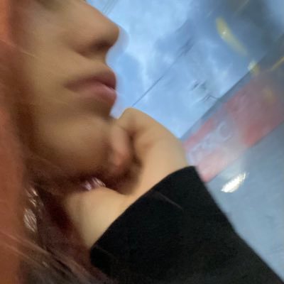 skeletonlikeyou's profile picture. ☕️🕯️