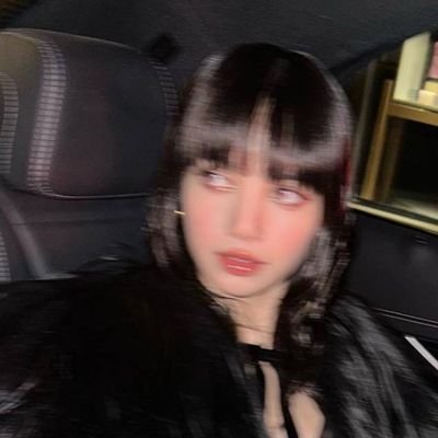 biggeststar44's profile picture. 