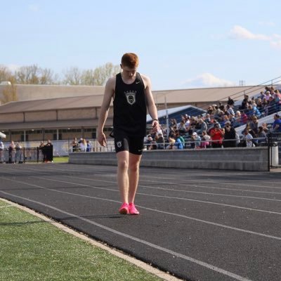 TrevorHardesty2's profile picture. Phs ‘24| 5’8 150lbs| 100, 4x100 sprinter| 17 yrs old, 08/01/06| God First |