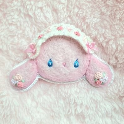 eoyeo_ppi's profile picture. 세모녀가 함께 만들어가요.💕

어여삐의 수익금 일부는 유기동물과 결손가정에 기부 됩니다.
문의 스토어 톡톡
작업일기/
https://t.co/veua0vtP0G