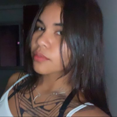 sereia,mineira que mora na Bahia, fala trem pra tudo e ainda é vascaína 🧜🏽♀️💋