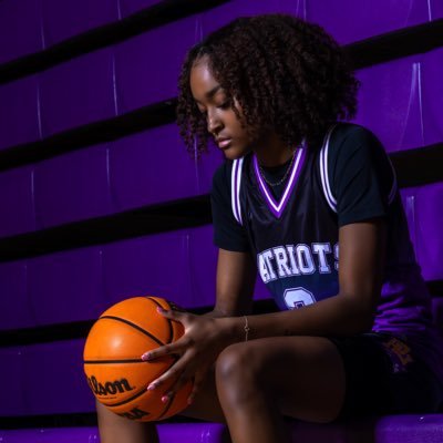 Dedicated student athlete with big dreams Patrick Henry High school💜 c/o 2024 . FBC 17u Supreme Team