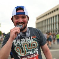 taylor from bite-sized bison (@bytaylorl) 's Twitter Profile