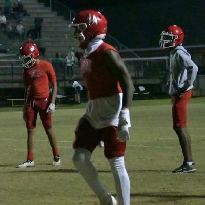 class of 25’|| DB Wr||5’9 175|| email:@jamichaelmorris8@gmail.com. https://t.co/GRV1JezTBc